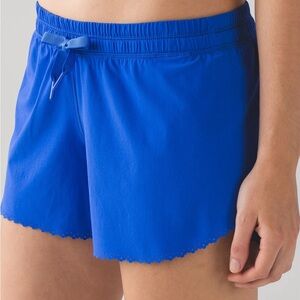 Lululemon Hit Shorts 3 1/2” cerulean blue 8